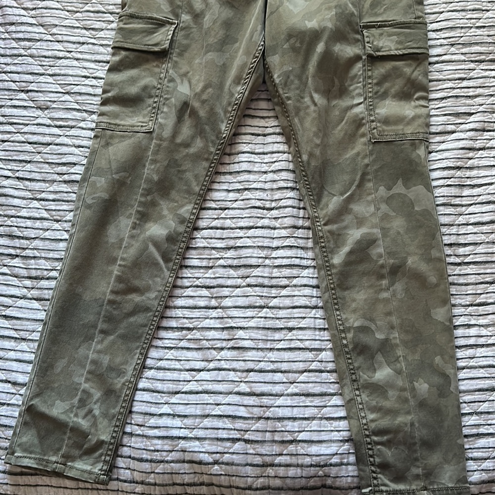 Women’s Old Navy Jeans 12 - Picture 4 of 5